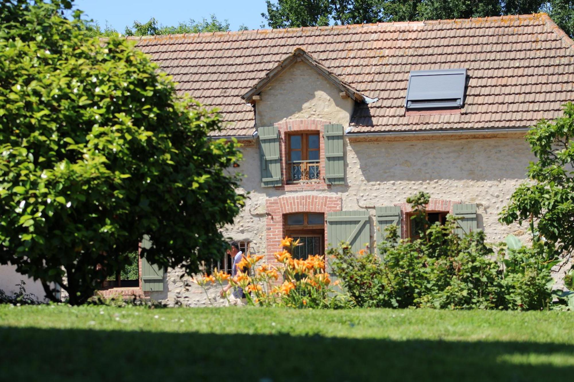 Ecogite Rural La Cle des Champs Peyrelongue-Abos Chambre photo